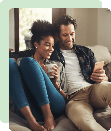 Happy-couple-banking_tea